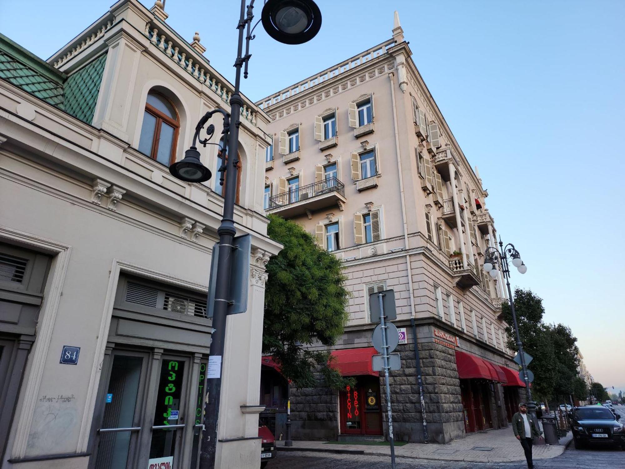 Gallary Hostel Тбилиси Экстерьер фото