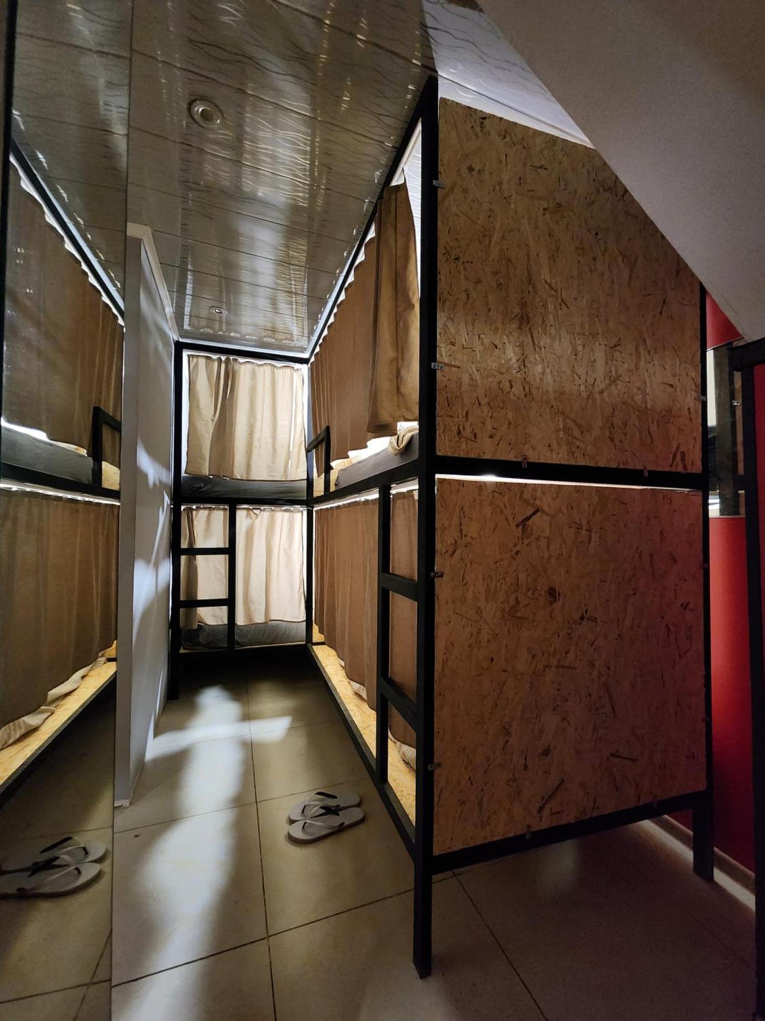 Gallary Hostel Тбилиси Экстерьер фото